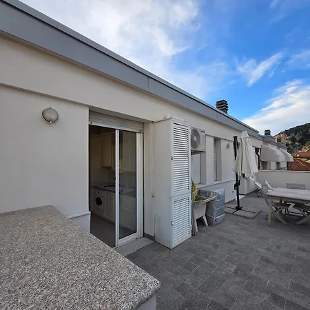Biancavilla - By Ligooria Appartement *